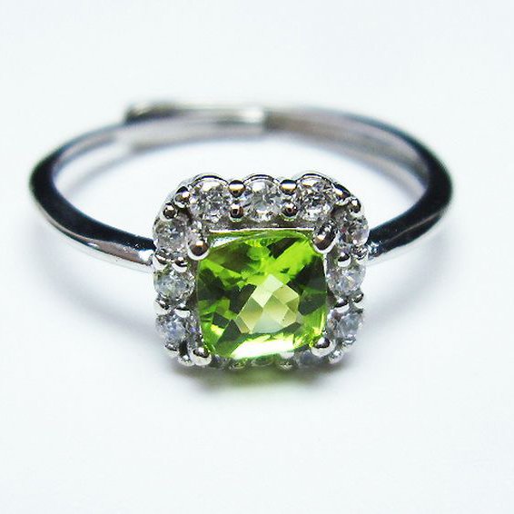 ペリドット指輪(16号)[T382-4390]