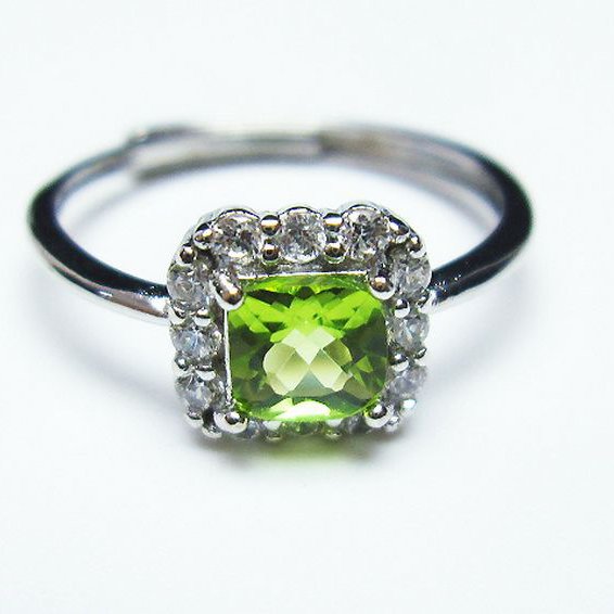 ペリドット指輪(15号)[T382-4397]