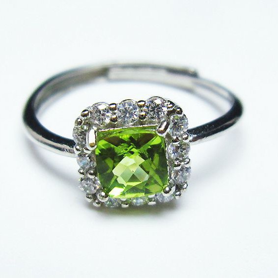 ペリドット指輪(14号)[T382-4407]