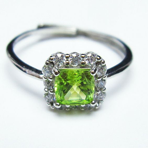 ペリドット指輪(15号)[T382-4425]