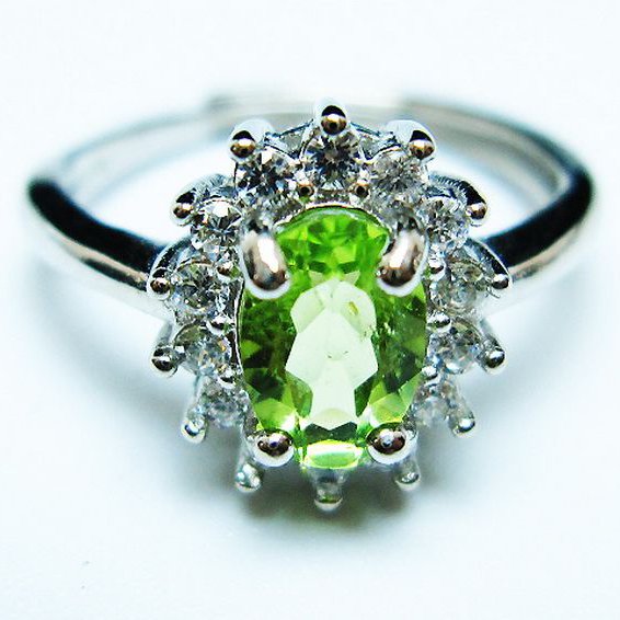 ペリドット指輪(15号)[T382-4577]