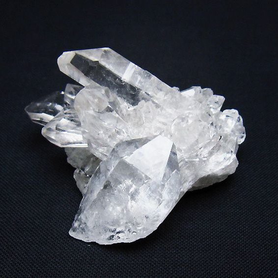 アーカンソー州産水晶クラスター[T386-7769]