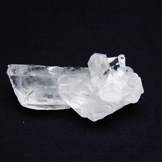 アーカンソー州産水晶クラスター[T386-8278]