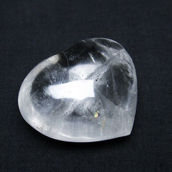 ヒマラヤ水晶ハート置物[T387-13654]