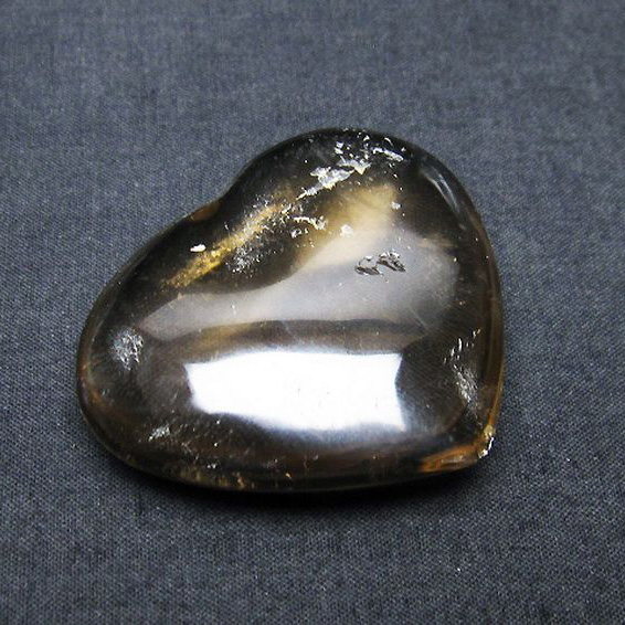 ライトニング水晶ハート置物[T387-13788]