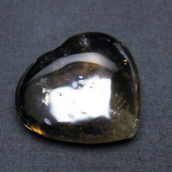 ライトニング水晶ハート置物[T387-13808]