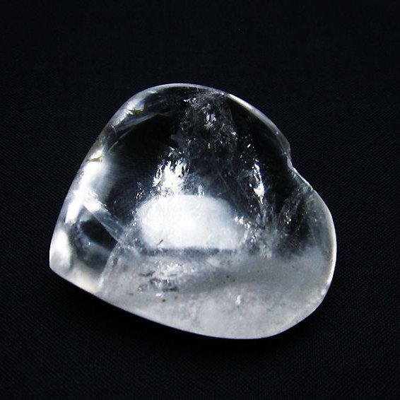 ヒマラヤ水晶ハート置物[T387-14144]