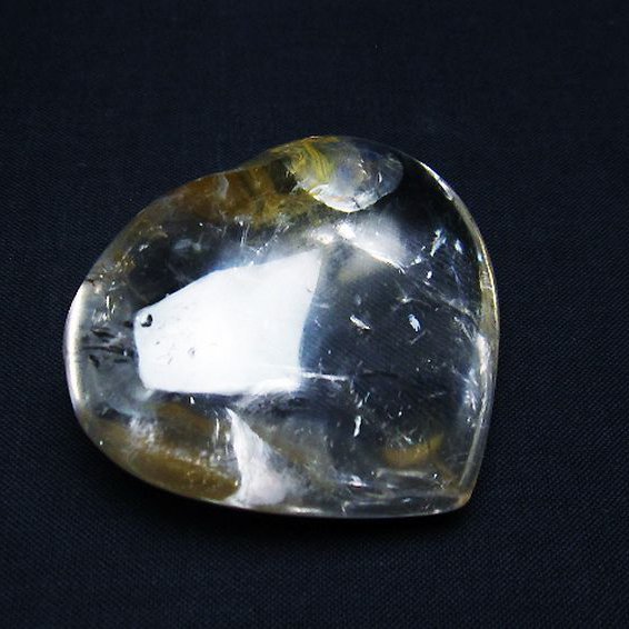 ヒマラヤ水晶ハート置物[T387-14212]