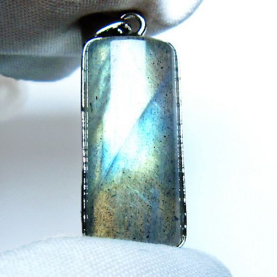 ラブラドライトペンダント[T409-3760]