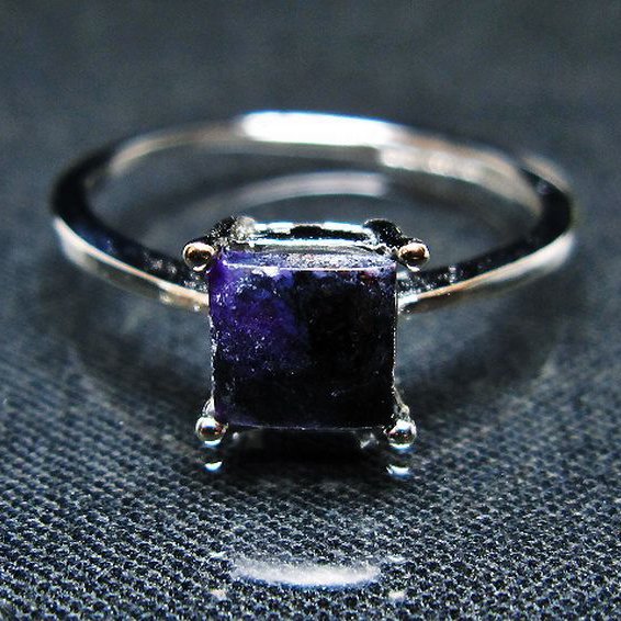 スギライト指輪(16号)[T427-4663]