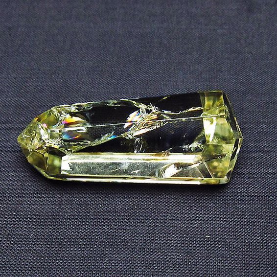虹入り黄水晶(シトリン)原石[T436-2939]