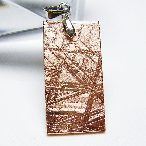 ピンクゴールドギベオン（メテオライト）ペンダント[T452-3670]