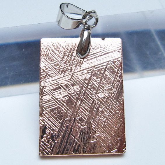 ピンクゴールドギベオン（メテオライト）ペンダント [t452-3743]