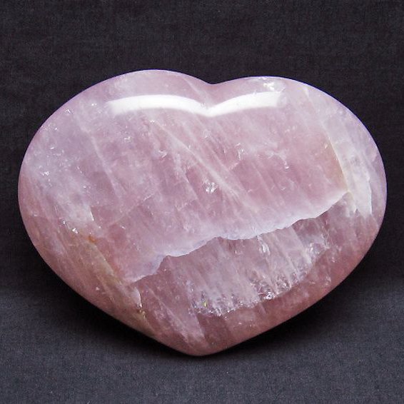 ローズクォーツハート置物[T457-3731]