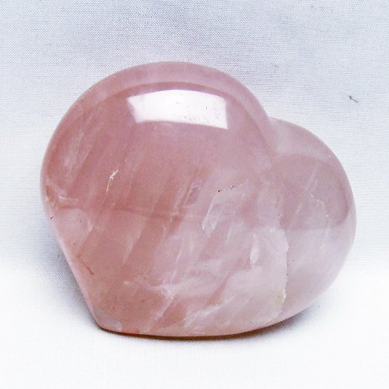 ローズクォーツハート置物[T457-4650]