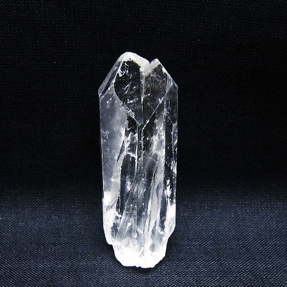 アーカンソー州産 水晶原石[T462-780]