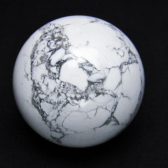 ハウライト 菱苦土石 丸玉51mm[T463-1630]