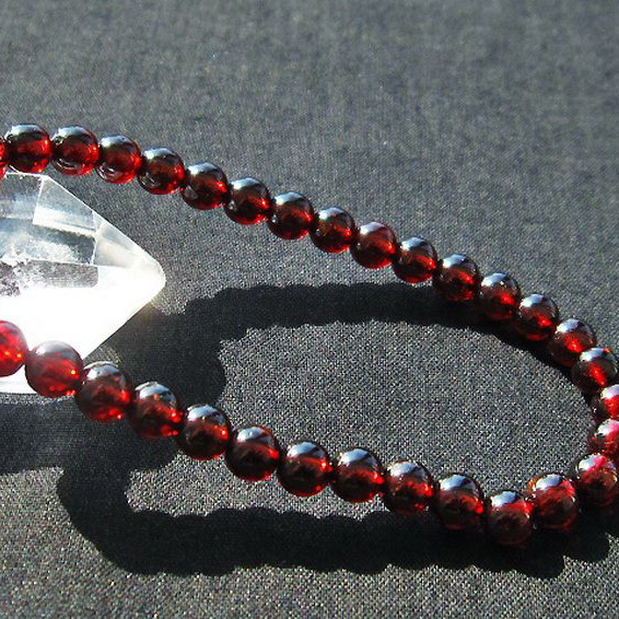 パワーストーン 天然石 ガーネットブレスレット6mm[T483-7571]