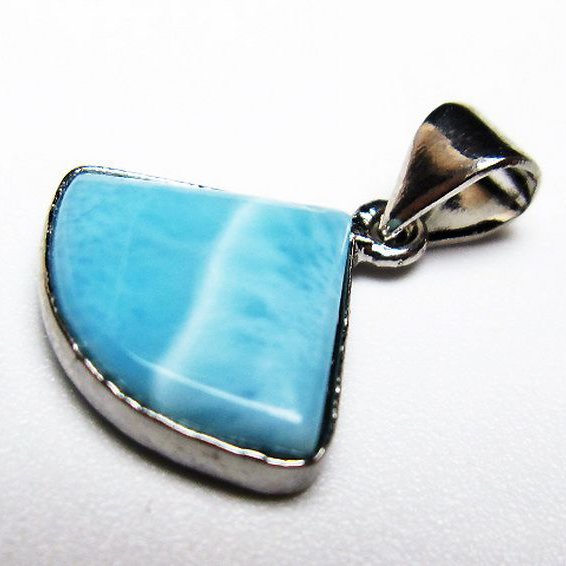 ラリマーペンダント[T495-3739]