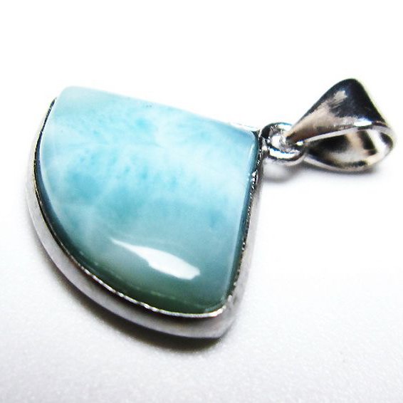 ラリマーペンダント[T495-3748]