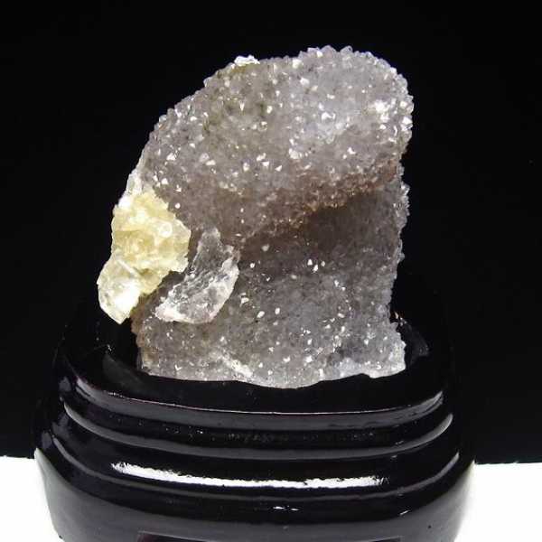 フラワーアメジストクラスター カルサイト共生[T504-6595]