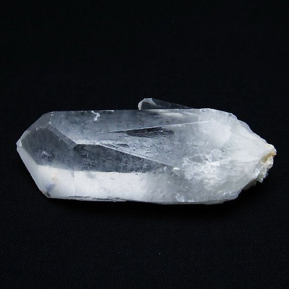 ヒマラヤ水晶六角柱[T579-3775]