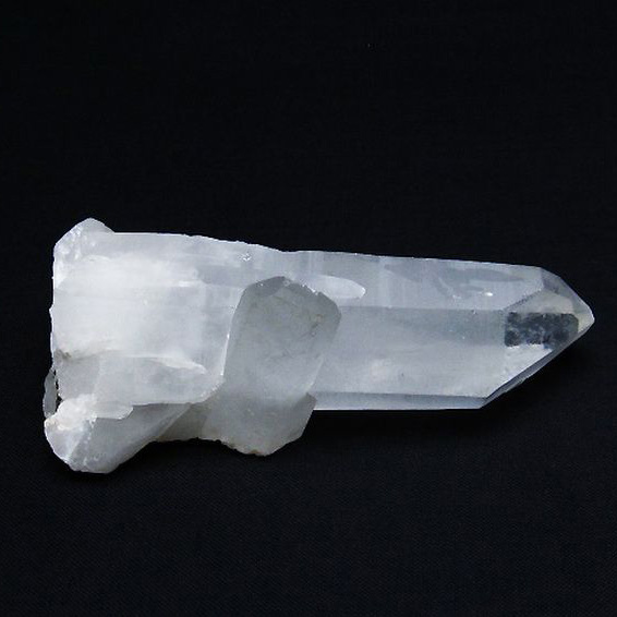 パワーストーン 天然石 ヒマラヤ水晶六角柱[T579-3852]