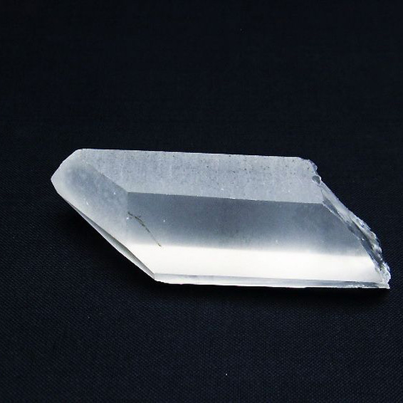 パワーストーン 天然石 ヒマラヤ水晶六角柱[T579-3876]