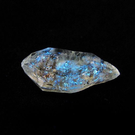 オイルクォーツ （石油入り水晶） パキスタン産[T596-3557]