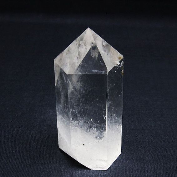 ヒマラヤ水晶六角柱[T60-26046]