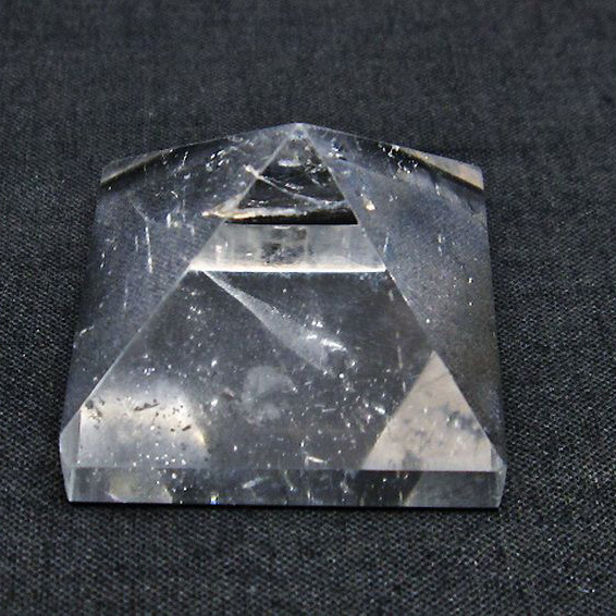 パワーストーン  ヒマラヤ水晶ピラミッド[T600-2149]