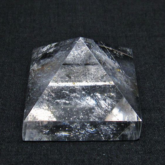 パワーストーン  ヒマラヤ水晶ピラミッド[T600-2192]