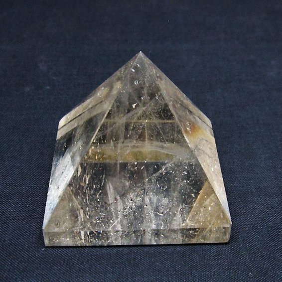 ヒマラヤ水晶ピラミッド[T600-2491]