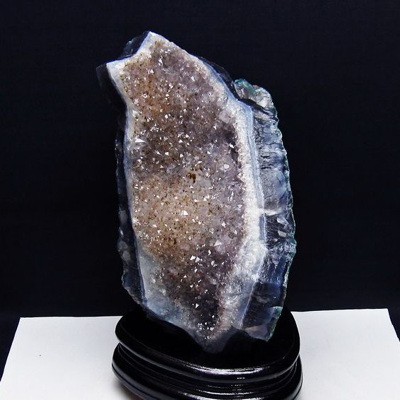 1.7Kgブラジル産 アメジストクラスター[T603-9850]