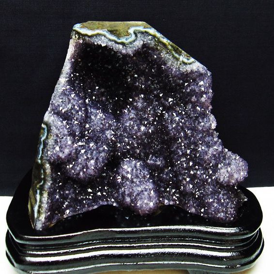 1.5Kgウルグアイ産フラワーアメジストクラスター[T614-7562]