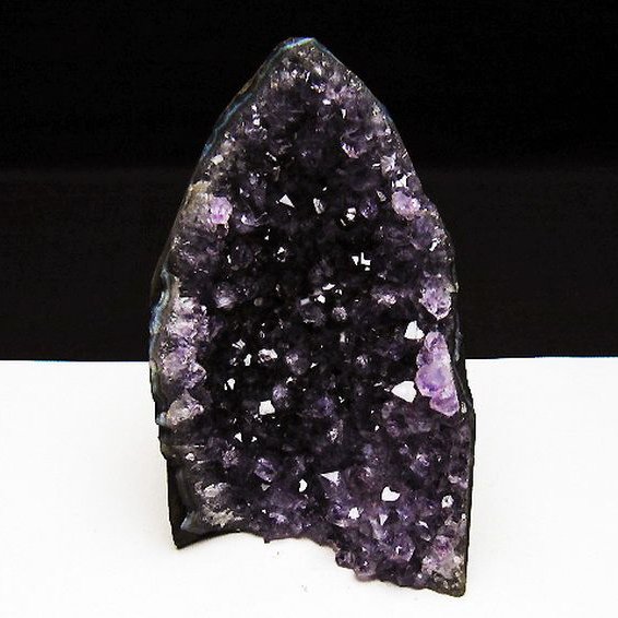 ウルグアイ産アメジストクラスター[T614-8894]