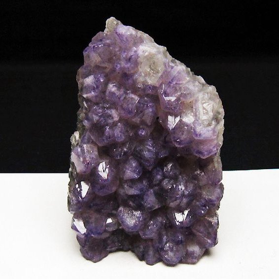 ウルグアイ産アメジストクラスター[T614-9075]