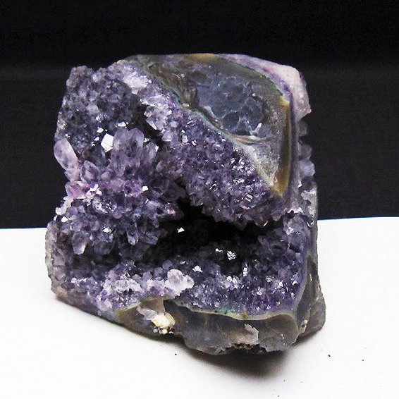 ウルグアイ産 フラワーアメジストクラスター[T614-9208]