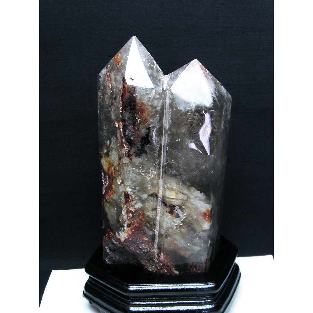 2.2Kgガーデンクォーツ（庭園水晶） ダブルポイント[T627-5797]