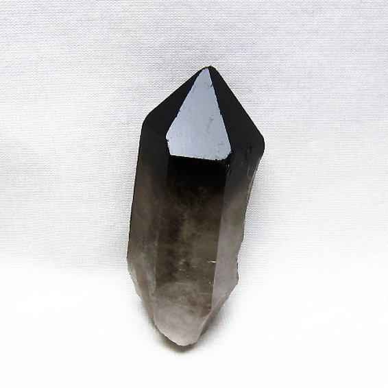 ブラジル産 モリオン 純天然 黒水晶 原石 [t633-2706]