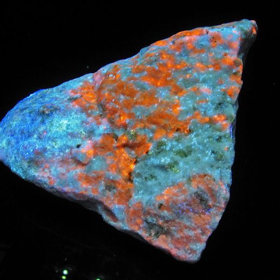 ハックマナイト 原石[T636-2050]