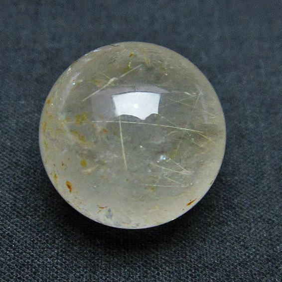 ルチル入り水晶丸玉18mm[T637-4157]