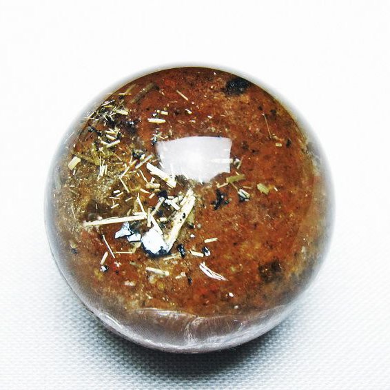 ゴールドタイチンルチル入り水晶丸玉 28mm [T637-4624]