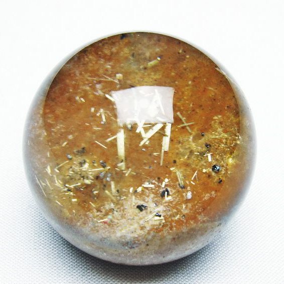 ゴールドタイチンルチル入り水晶丸玉 42mm [T637-4670]