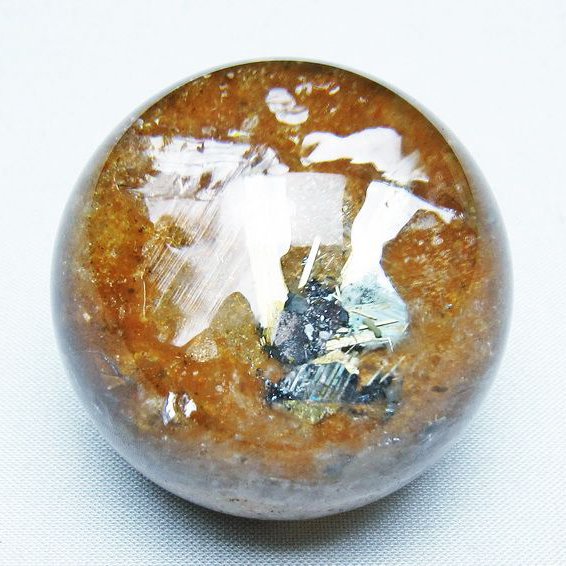 ゴールドタイチンルチル入り水晶丸玉 49mm [T637-4733]