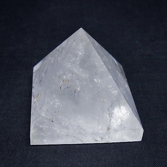 ヒマラヤ水晶ピラミッド[T648-3520]