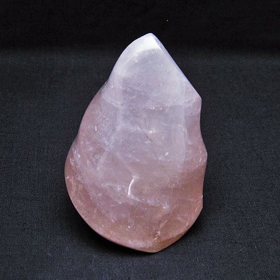 ローズクォーツ 炎（フレイム） ポリッシュ 置物[T653-3913]