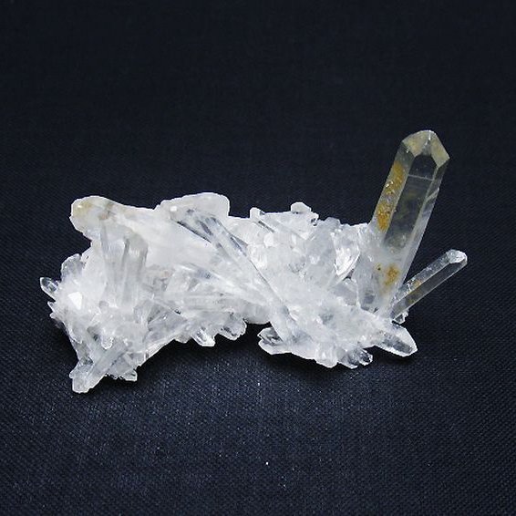 ヒマラヤ水晶クラスター[T661-9132]