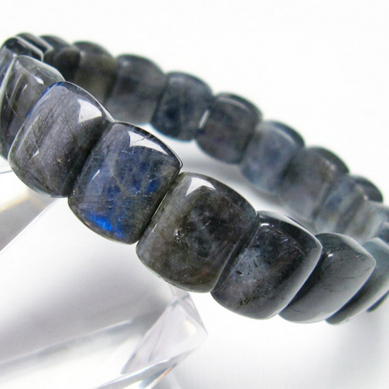 ラブラドライトバングル[T666-1180]