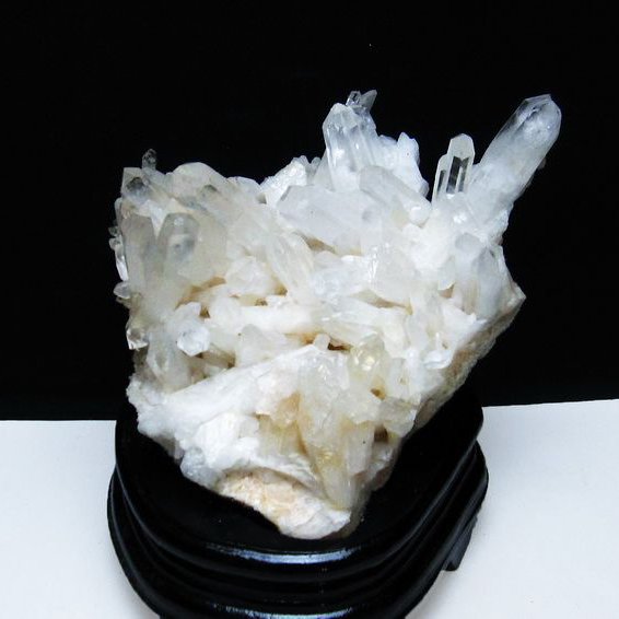 レムリアンシード水晶クラスター[T668-7013]